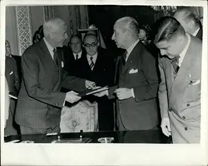 Remorino: Jeronimo Remorino, Sir Francis Evans, sign new treaty