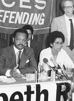 Microphones: Jesse Jackson with Linda Bellos