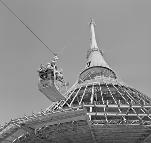Liberec: Jested TV tower - construction - scaffolding