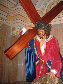 Rabat: JESUS CARRYING CROSS