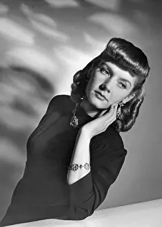 Schafer: Jewellery model, 1941
