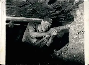 Uncomfortable: Jewels - Minerals - Mining - Rocks
