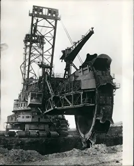 Bigger: Jewels - Minerals - Mining - Rocks