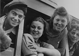 Vigour: Jewish immigrants after their arrival in Haifa by