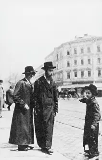 Jewry: JEWISH/MEN/VIENNA
