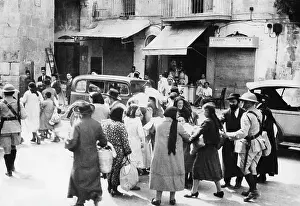 Politically: Jewish refugees in Jerusalem, 1936
