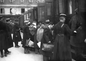 Austerlitz: Jews board a train at a train station in Paris, 1941