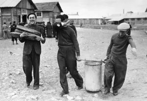 Semitism: Jews in the internment camp of Pithiviers, 1941