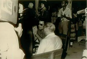 Communes: Jim Jones sitting with fact finding guests ?