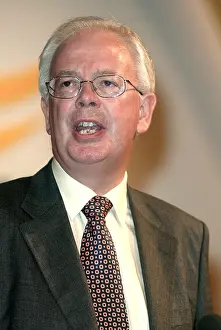 Confere: Jim Wallace MP