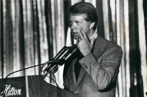Hopeful: Jimmy Carter speaks to New York delegates