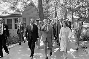Accords: Jimmy Carter welcomes Anwar Sadat and the ?