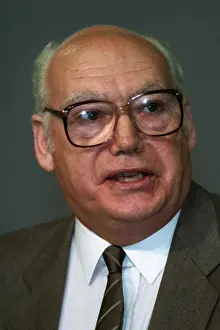 N.u.r: Jimmy Knapp