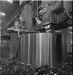 Jiri: Jiri Bruza, worker, large machine, mill face for
