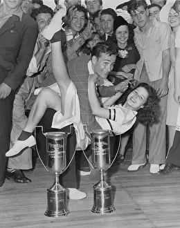 Arkin: Jitterbug contest in Los Angeles 1939