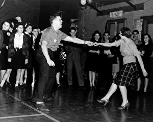 Jitterbug: Jitterbug dancers, ca. 1943 ?