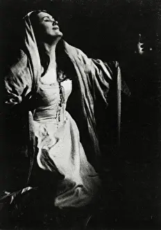 Coloratura: Joan Sutherland - Australian dramatic coloratura soprano