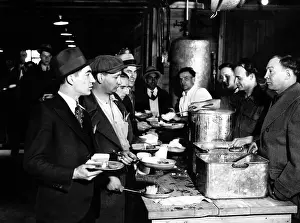 Unemployed: Job creation program: Recruits in Chicago, 1933