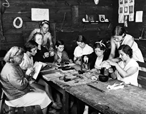 Unemployed: Job creation program: Women at a handicraft