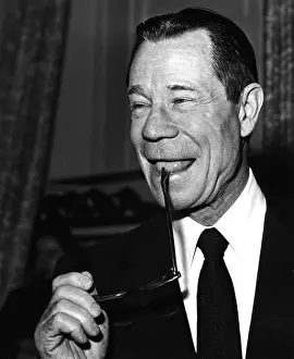 Brille: Joe E. Brown