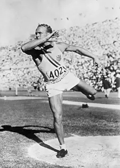 Discus: John Anderson, 1933
