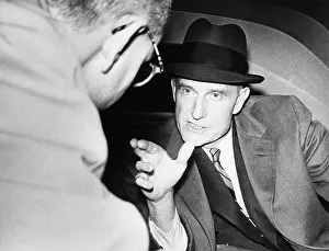 Knipper: John D. Rockefeller III, photographed while speaking