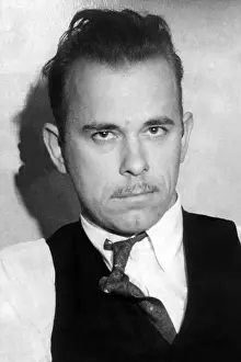 Dillinger: John Dillinger, Public Enemy No.1. Photo ?