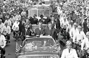 Winken: John F. Kennedy 1963 in Berlin