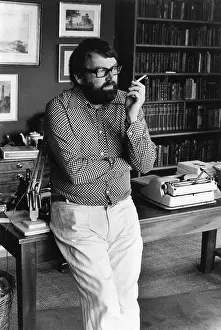 Fowles: JOHN FOWLES