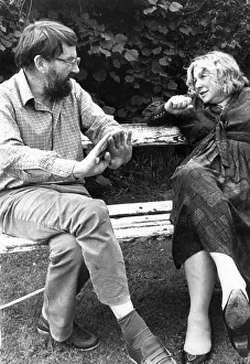 Fowles: JOHN FOWLES