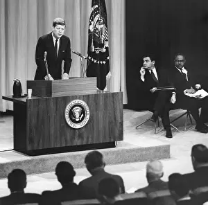 Salinger: John Kennedy's first press conference as President