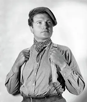 Loder: John Loder - Actor - Celebrity