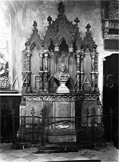 Miltons: JOHN MILTON'S TOMB