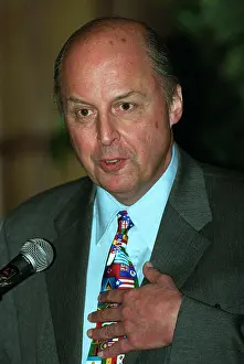 Negroponte: John Negroponte