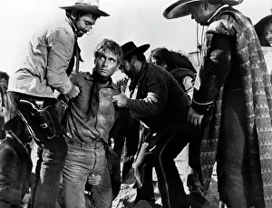 Uomo: John Phillip Law - actor