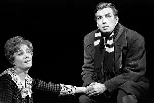 Simonov: John Reed play in Maly Theatre