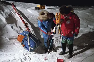 Khmelevsky: Joint soviet-canadian transarctic ski expedition