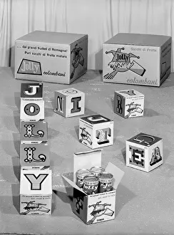 Fondazione Alinari Per La Fotografia: Jolly products from the Colombani