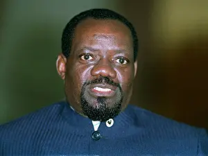 Savimbi: Jonas Savimbi
