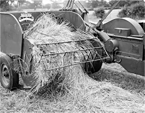 Baler: JONES HAY BALER
