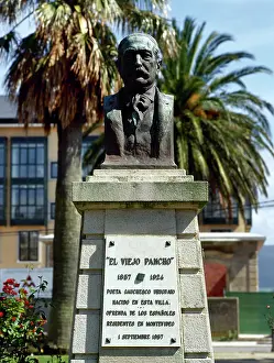 Uruguayan: Jose Alonso Trelles (1857-1924). Uruguayan poet. Monument. R