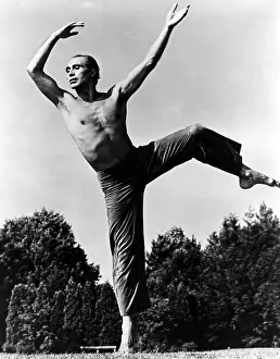 Limon: Jose Limon (1908-1972), modern dancer, circa ?