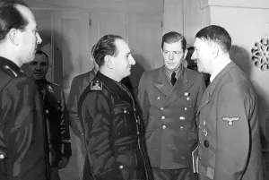 Falange: Jose Luis Arrese at Adolf Hitler's