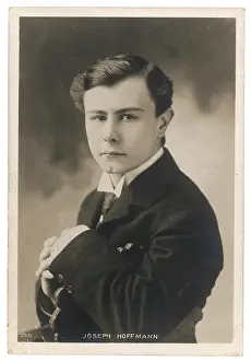 Hofmann: JOSEF HOFMANN