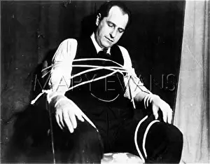 Dunninger: JOSEPH DUNNINGER/TIED