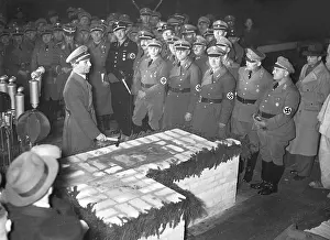 Friedrichshain: Joseph Goebbels at the corner stone laying of the Dr. Goebbe