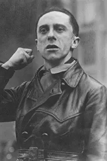 Gesticulating: Joseph Goebbels giving a speech