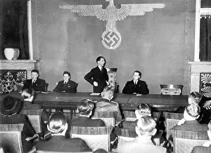 Woven: Joseph Goebbels speaks to journalists