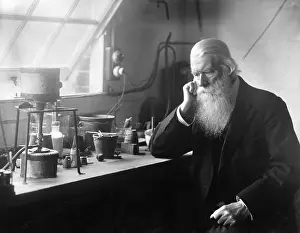 Inventing: Joseph Swan