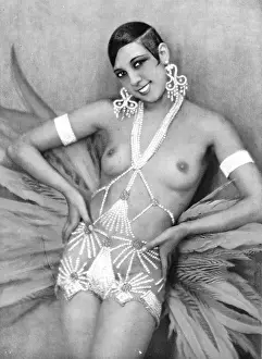 Josephine: Josephine Baker